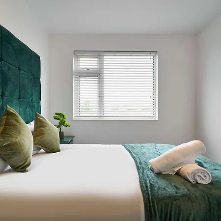 Holiday home Host & - Bs7 *